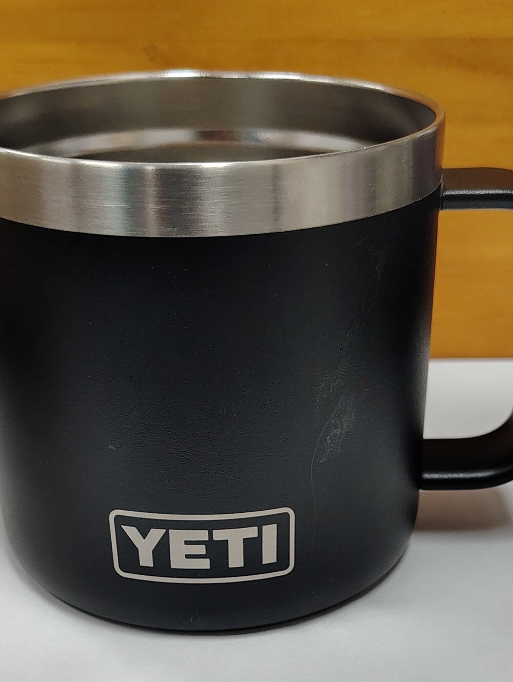 YETI 14oz Black Stainless Steel Insulated Travel Mug With Handle